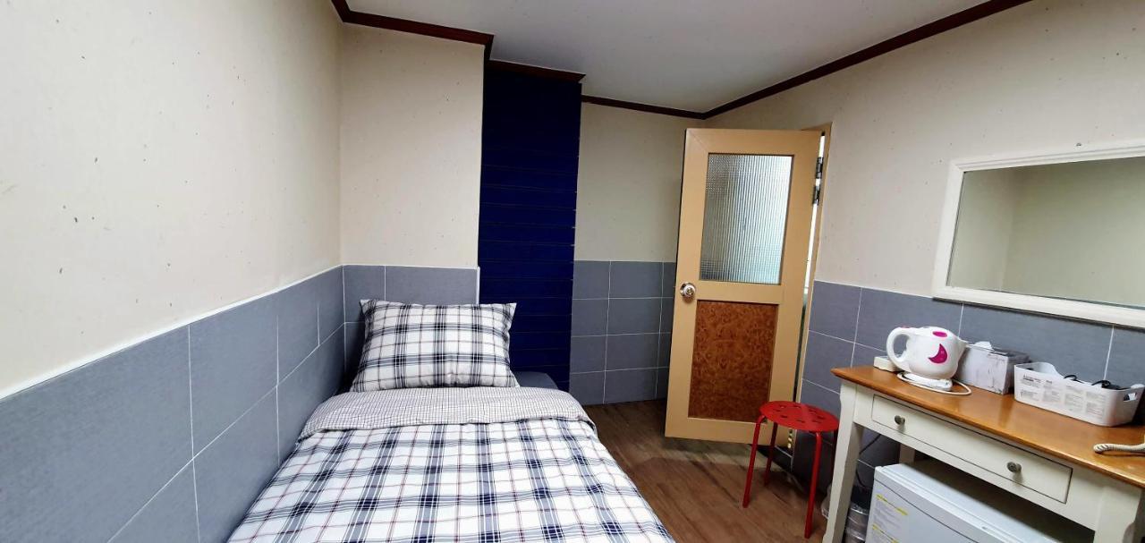 New Sun Guesthouse Myeongdong Seul Dış mekan fotoğraf