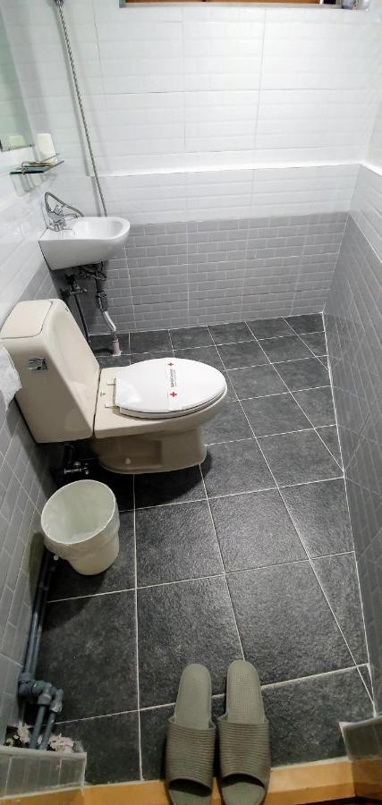 New Sun Guesthouse Myeongdong Seul Dış mekan fotoğraf