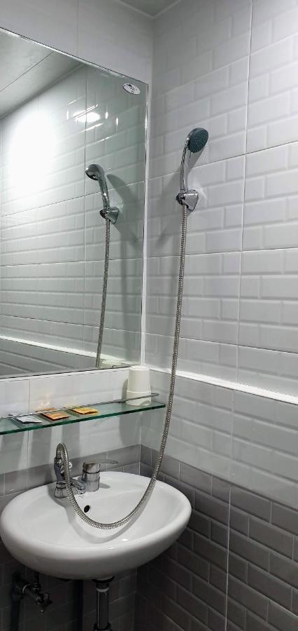 New Sun Guesthouse Myeongdong Seul Dış mekan fotoğraf